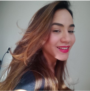 Corretor - Ana Caroline